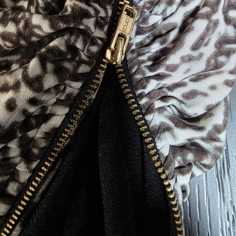 Jennifer Lopez Plus 1x Chaotic Pythonic Ruched Sh… - image 4